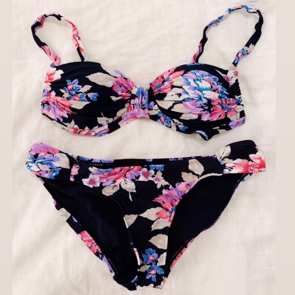Floral bikini